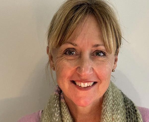 Ms Felicity Broadbent Ms Felicity Broadbent