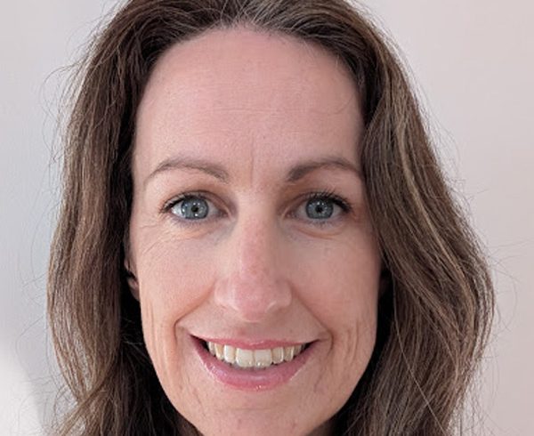Dr Julia Fredrickson Dr Julia Fredrickson